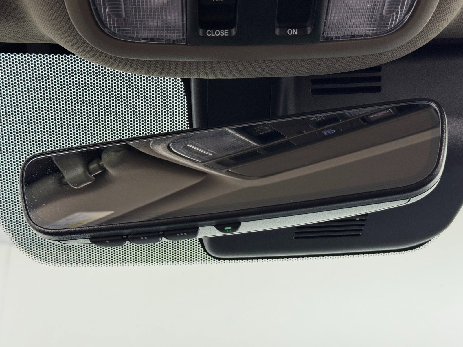 Used 2020 Honda Pilot Touring image 30