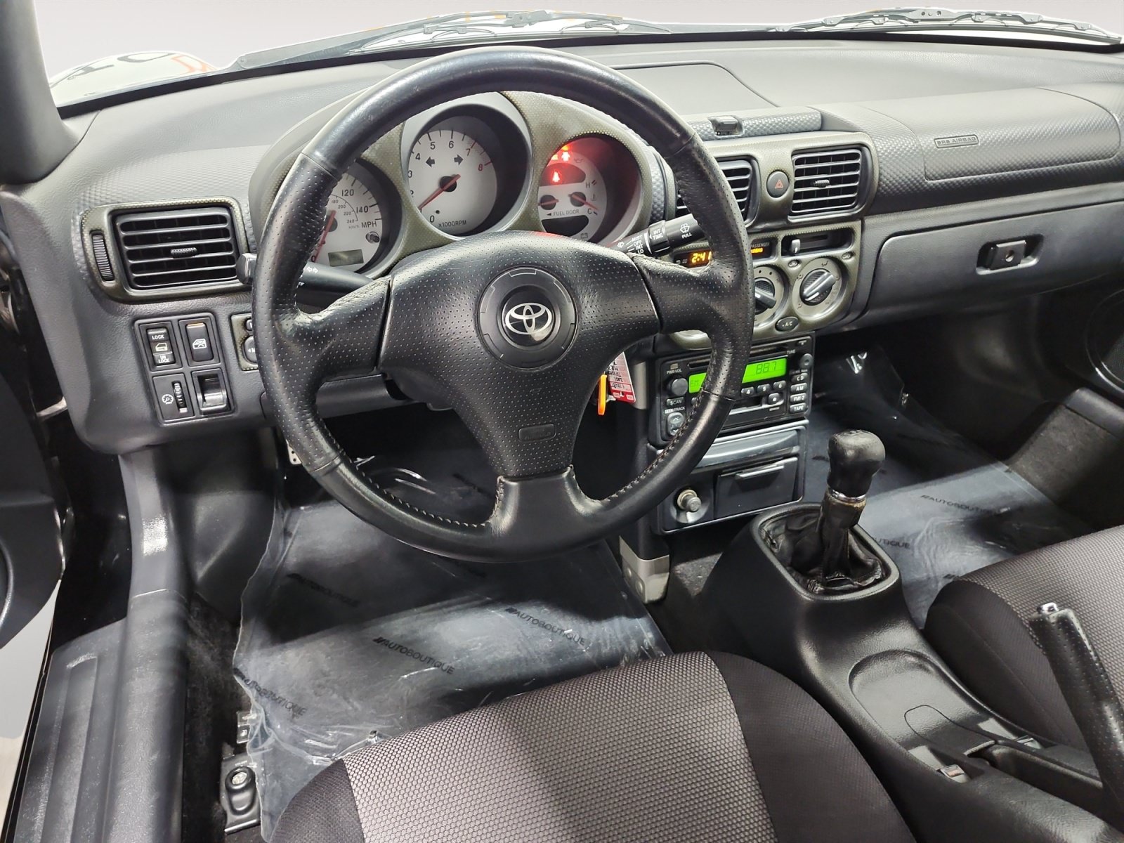 Used 2001 Toyota MR2 RWD image 10