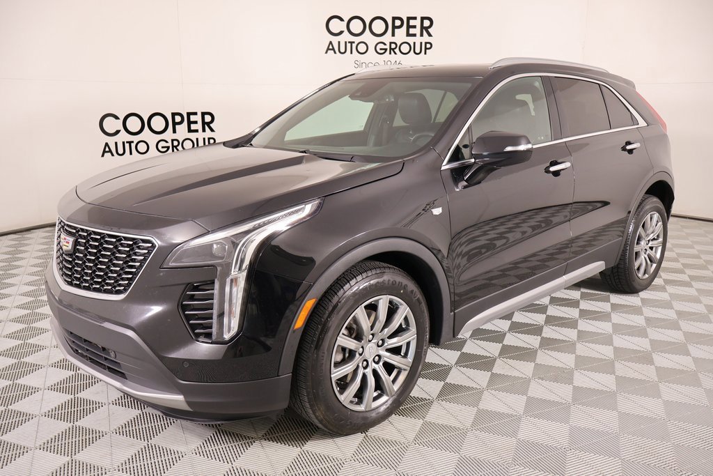 Used 2022 Cadillac XT4 Premium Luxury w/ Safety Alert Package image 9