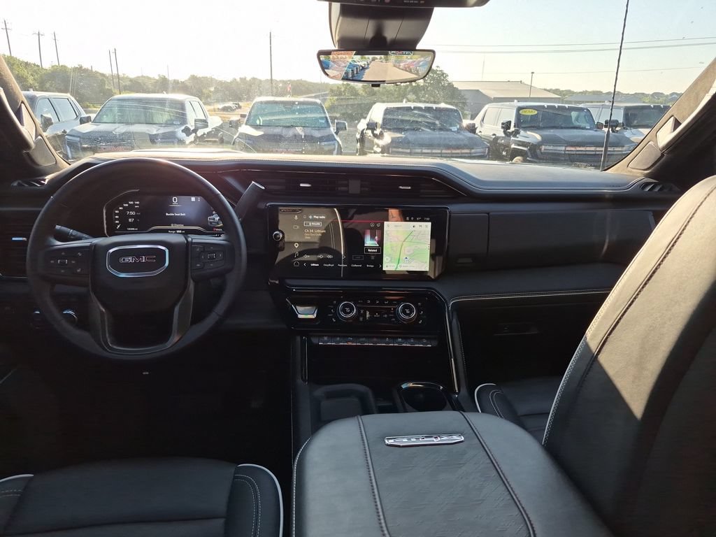 Used 2025 GMC Sierra 2500 AT4X AWD/4WD image 33