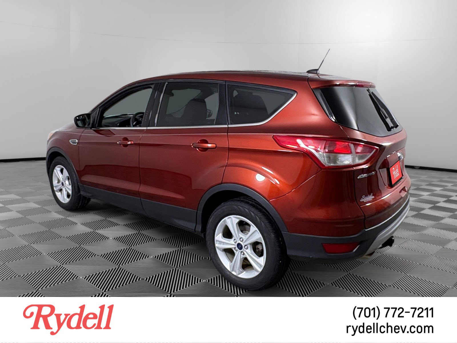 Used 2016 Ford Escape SE image 3