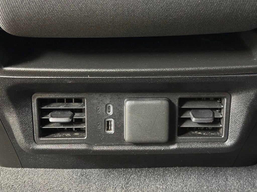 Used 2025 Chevrolet Silverado 2500 LT image 19