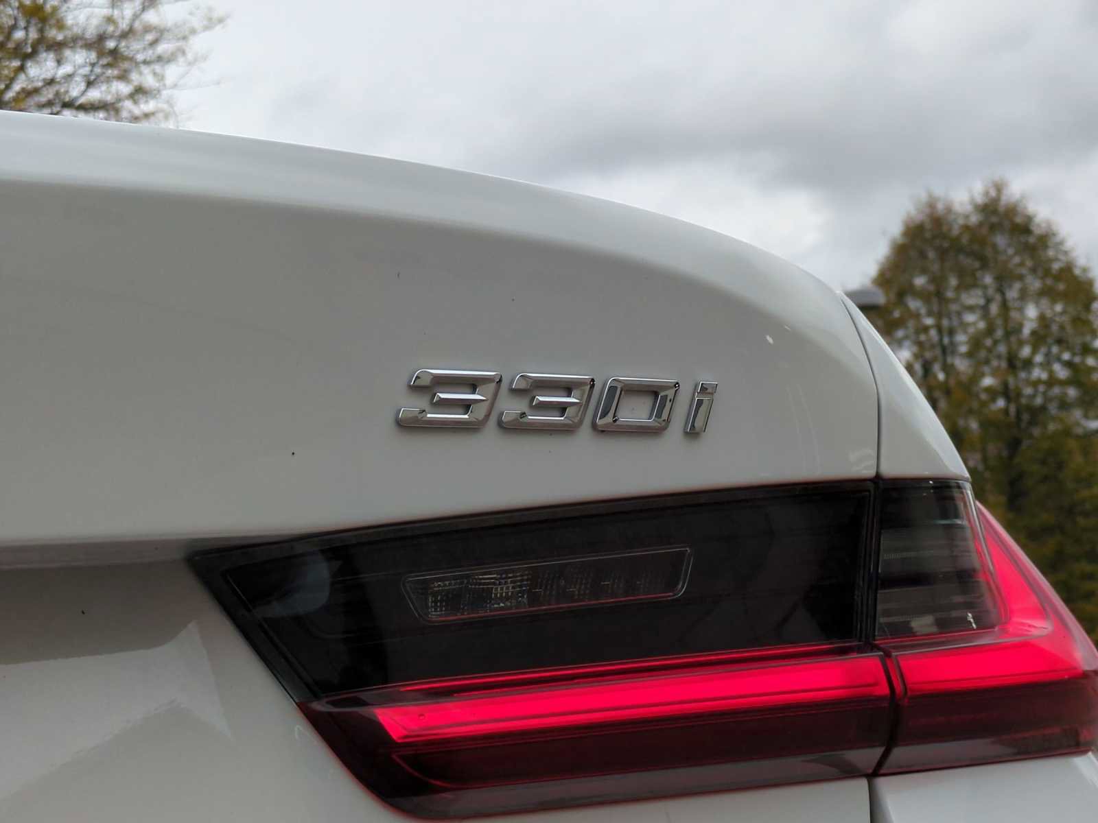 New 2025 BMW 330i xDrive Sedan w/ Premium Package image 13