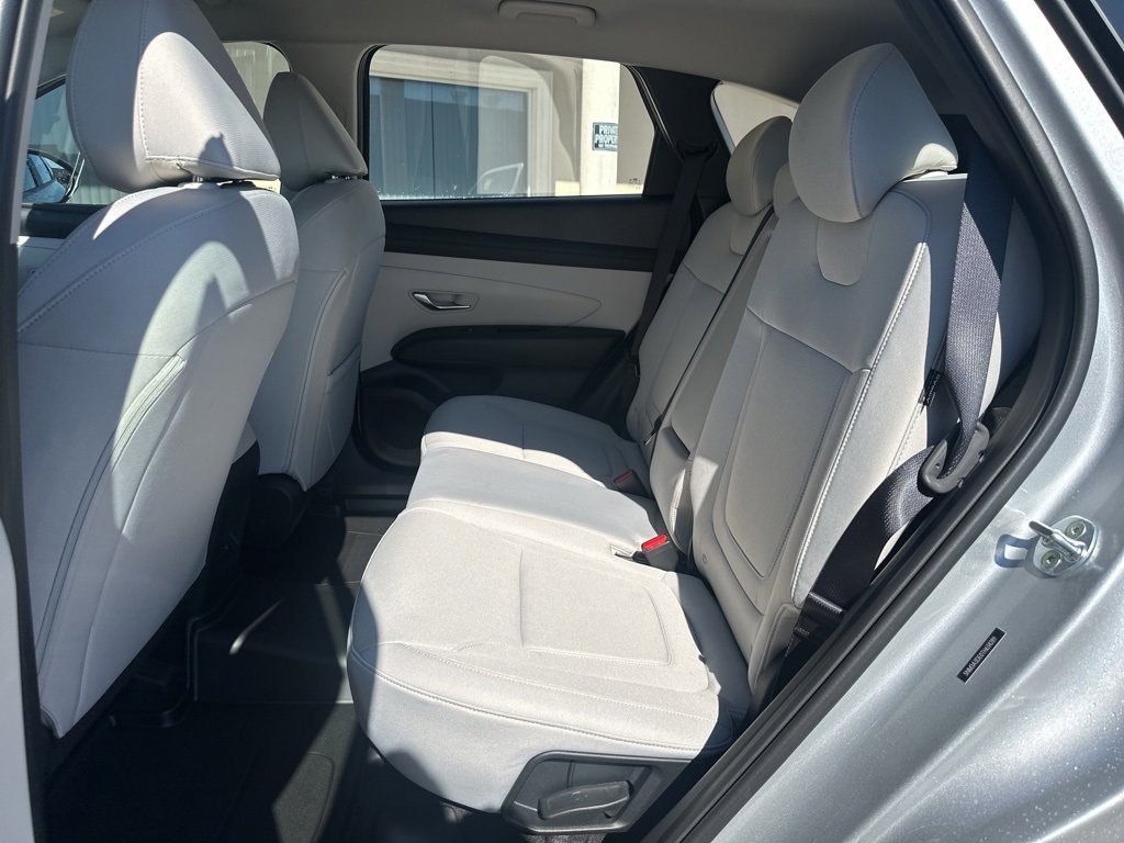 New 2026 Hyundai Tucson SE image 15