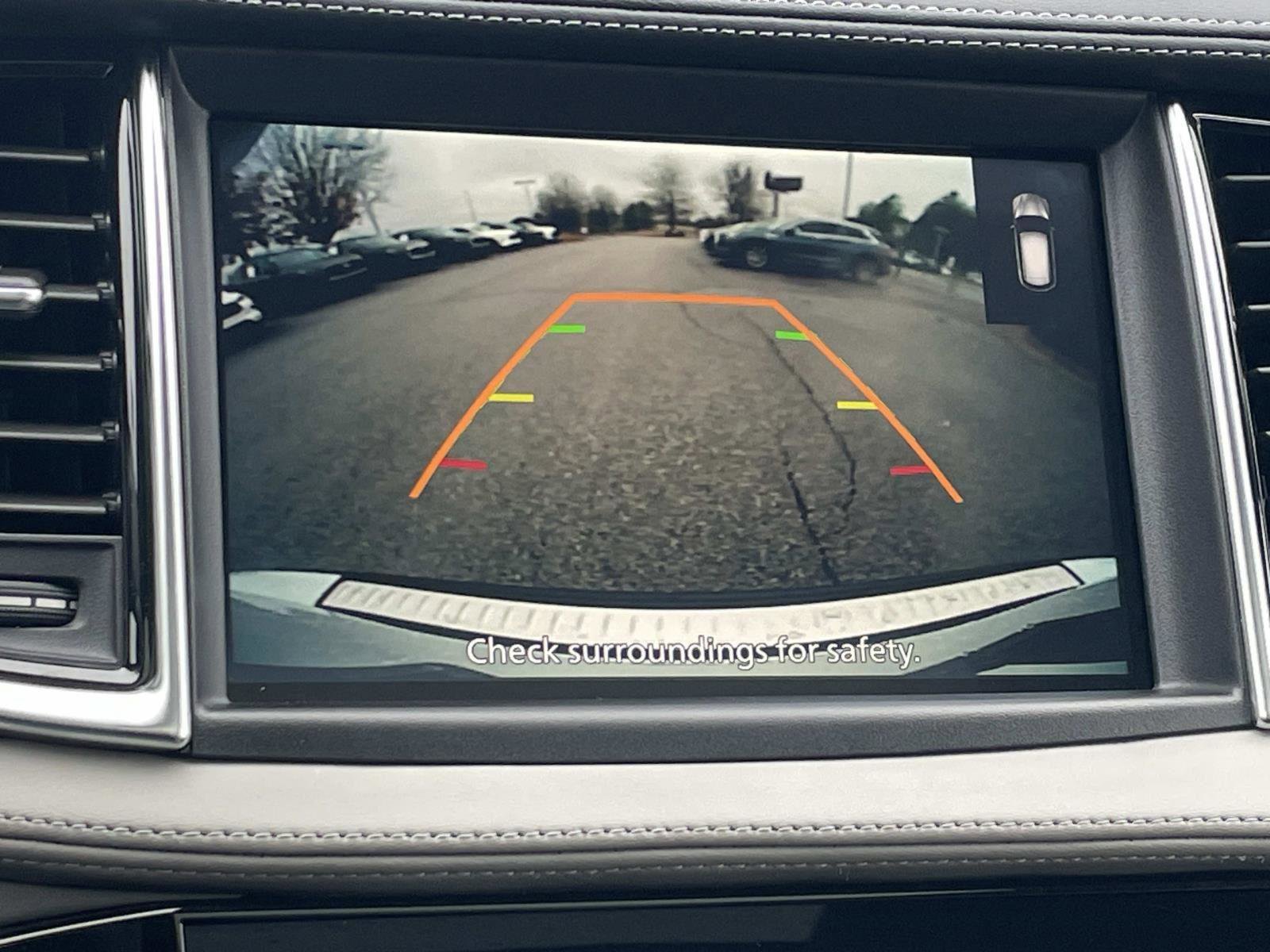 Certified 2025 INFINITI QX50 Luxe AWD/4WD image 16