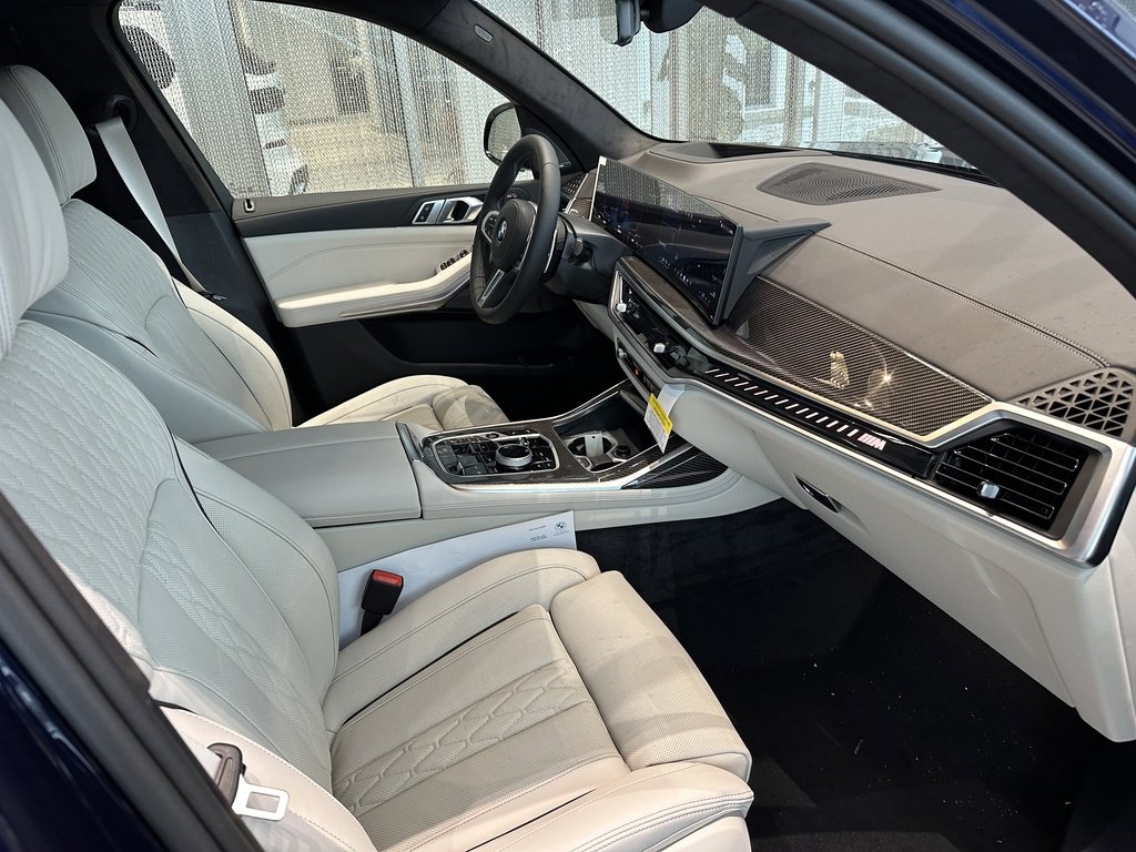 New 2026 BMW X7 M60i image 15
