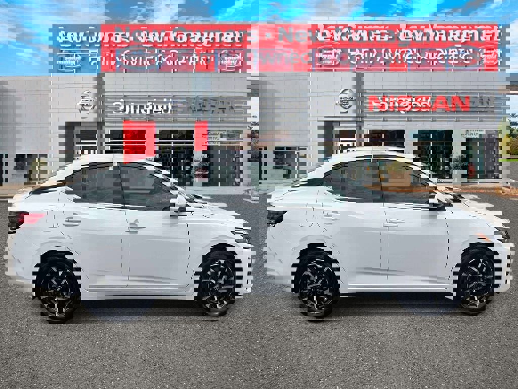 Used 2024 Nissan Sentra SV w/ Trunk Package FWD image 4