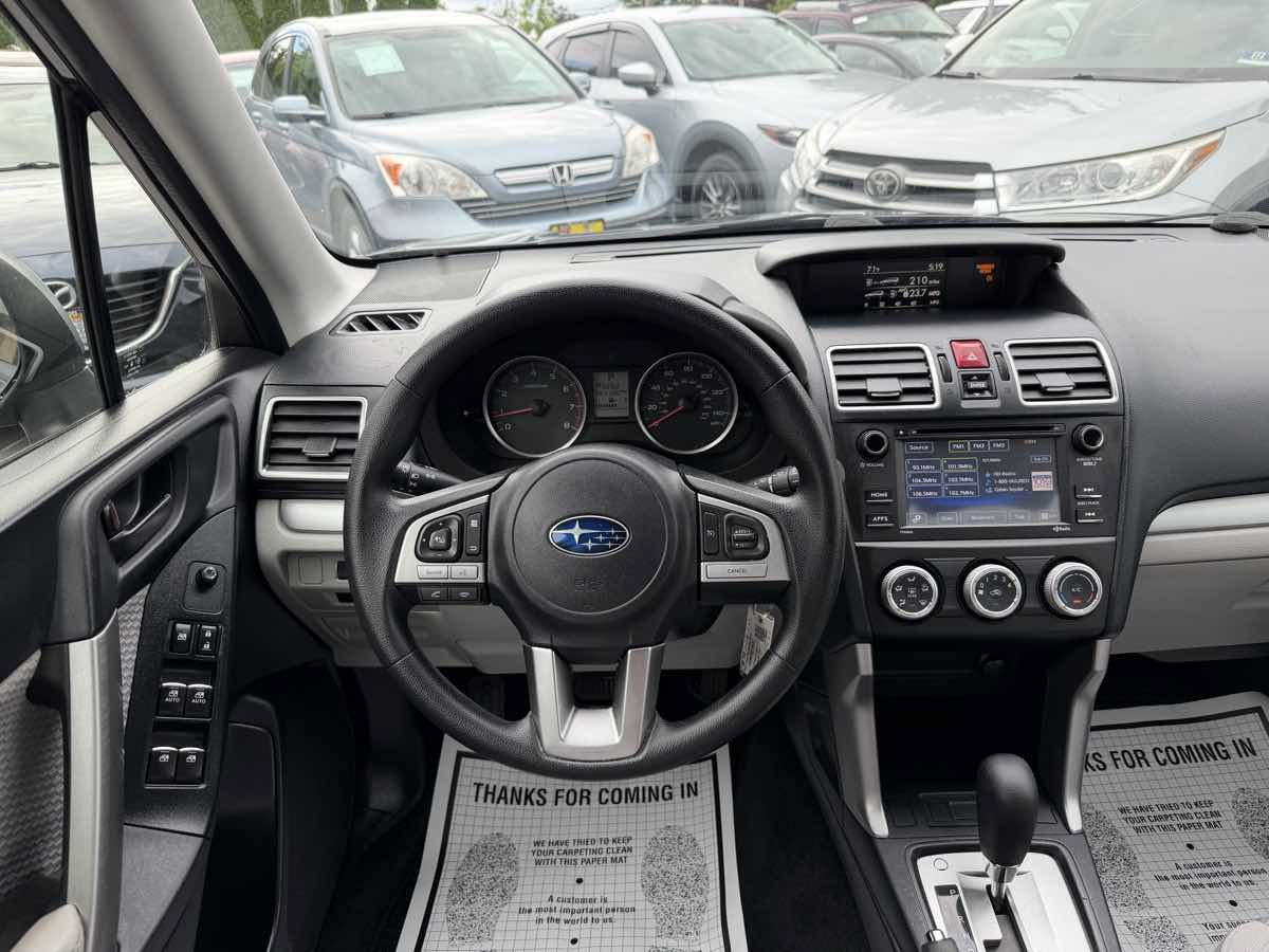 Used 2017 Subaru Forester 2.5i w/ Alloy Wheel Package AWD/4WD image 14