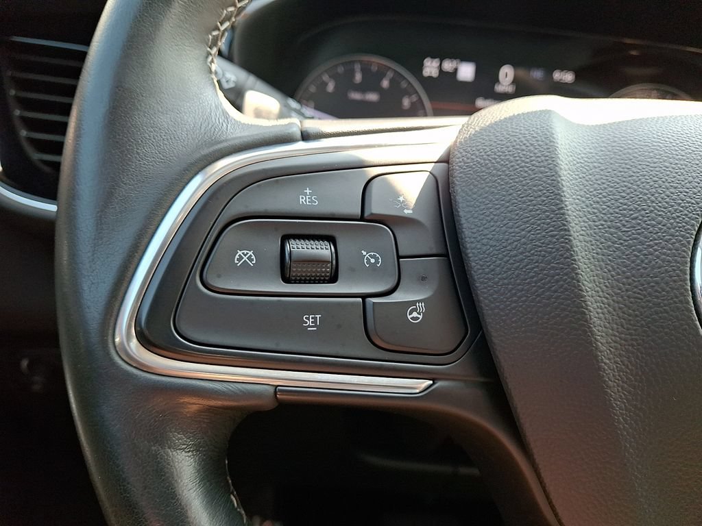 Used 2021 Buick Envision Avenir AWD/4WD image 23