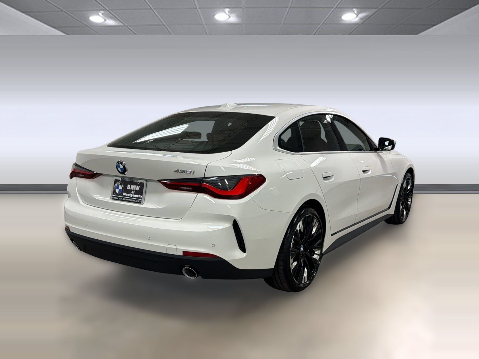 New 2026 BMW 430i w/ Premium Package RWD image 8