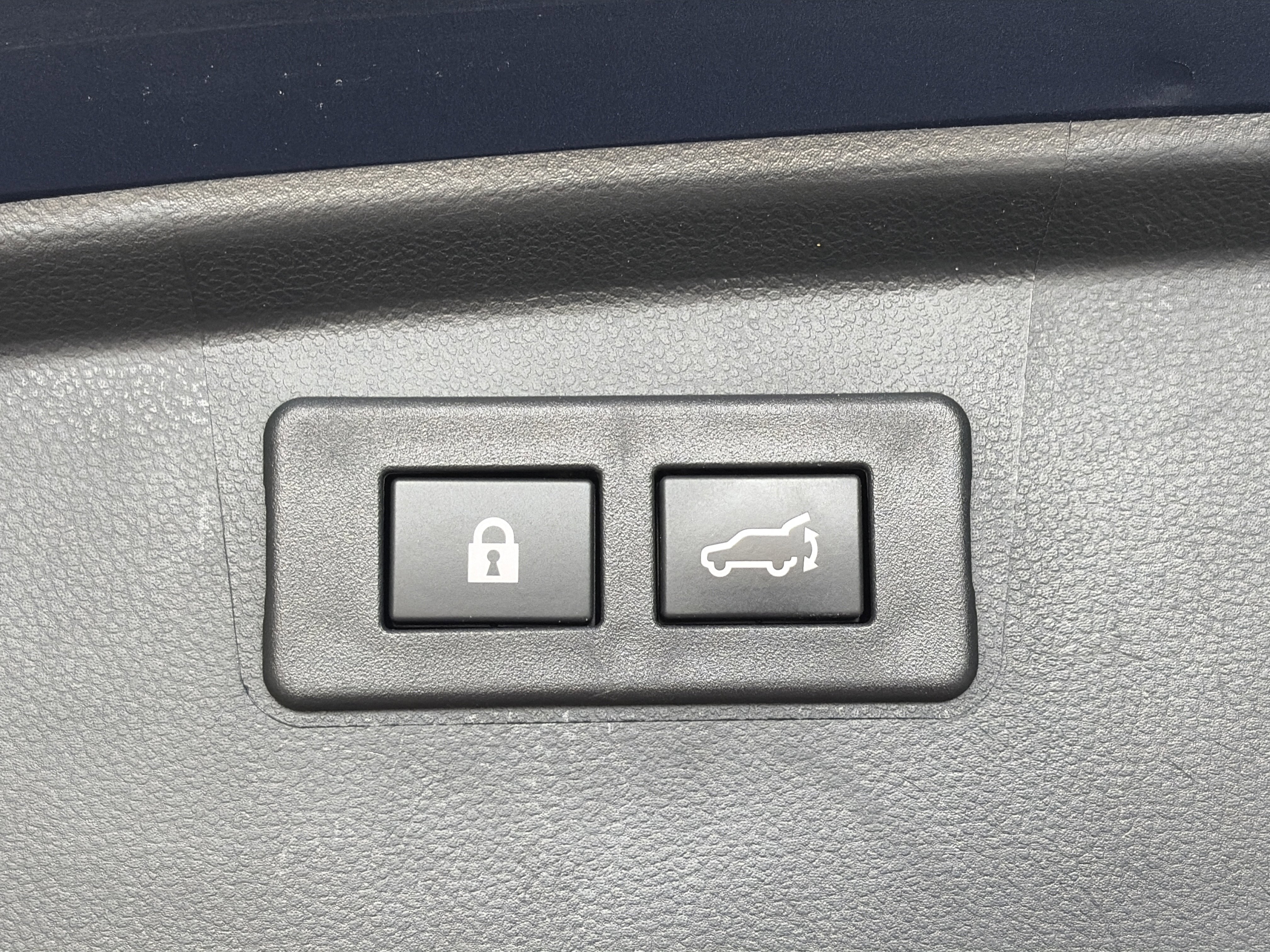 Used 2021 Subaru Outback Limited w/ Popular Package #2 image 16