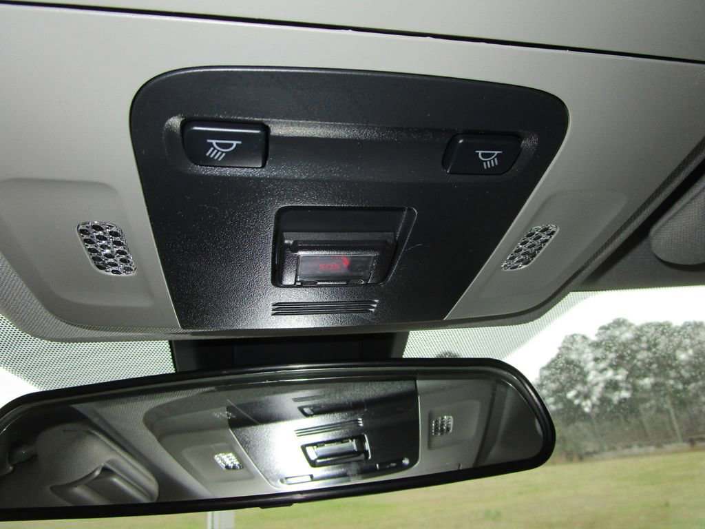 Used 2022 Toyota Camry LE image 37