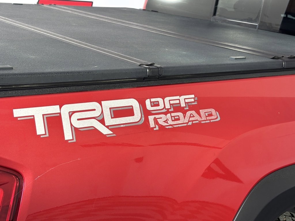 Used 2017 Toyota Tacoma TRD Off-Road w/ Tow Package image 11