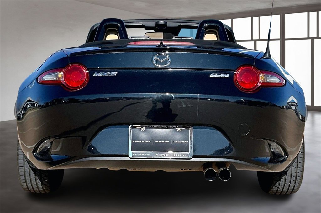 Used 2016 MAZDA MX-5 Miata Grand Touring image 4