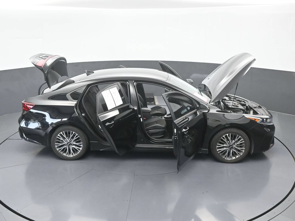 Used 2023 Kia Forte GT-Line w/ GT-Line Technology Package FWD image 62