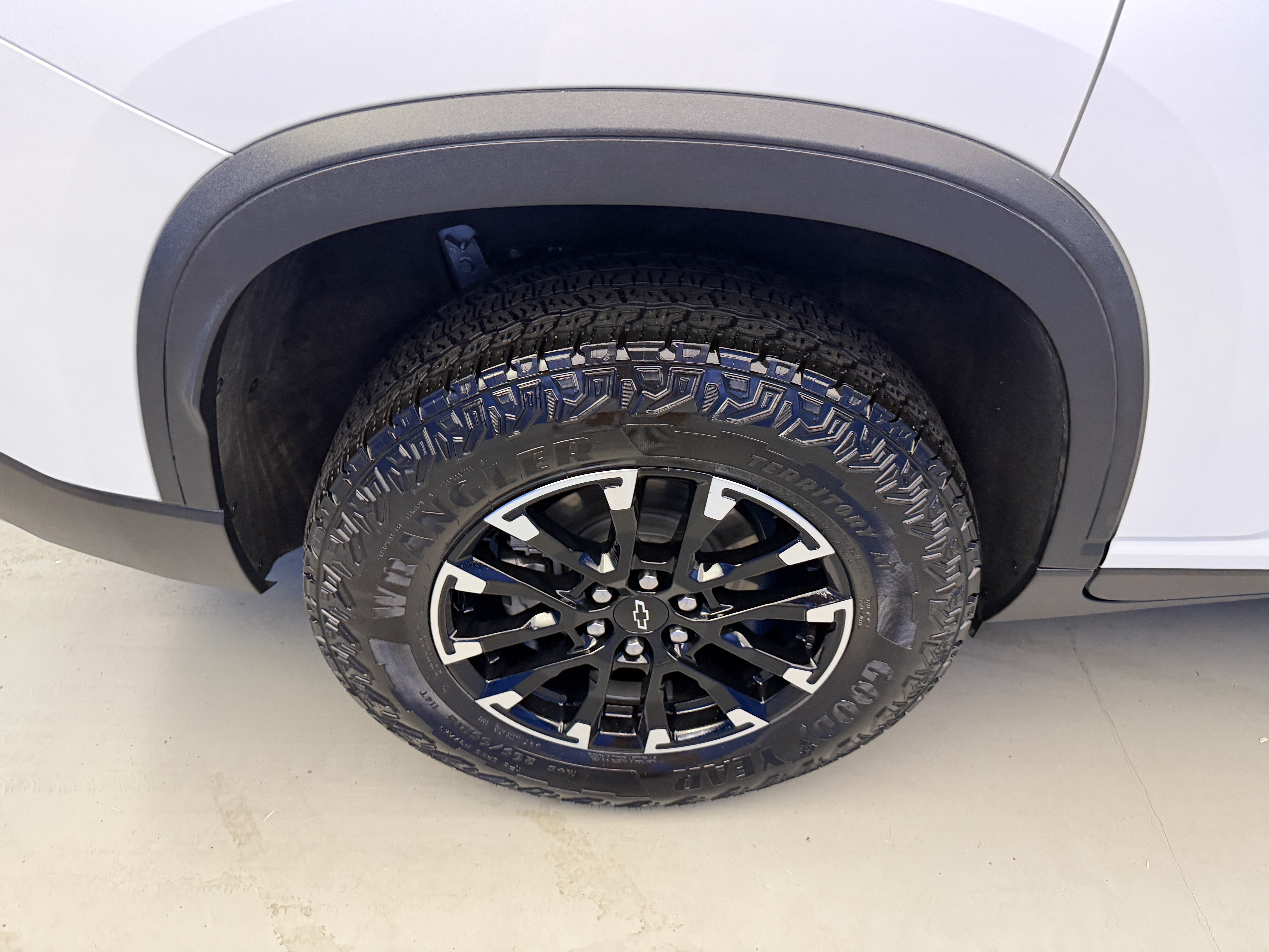 Used 2024 Chevrolet Traverse Z71 AWD/4WD image 8