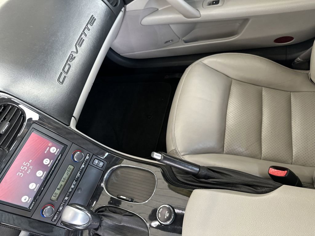 Used 2010 Chevrolet Corvette Convertible w/ Preferred Equipment Group RWD image 25