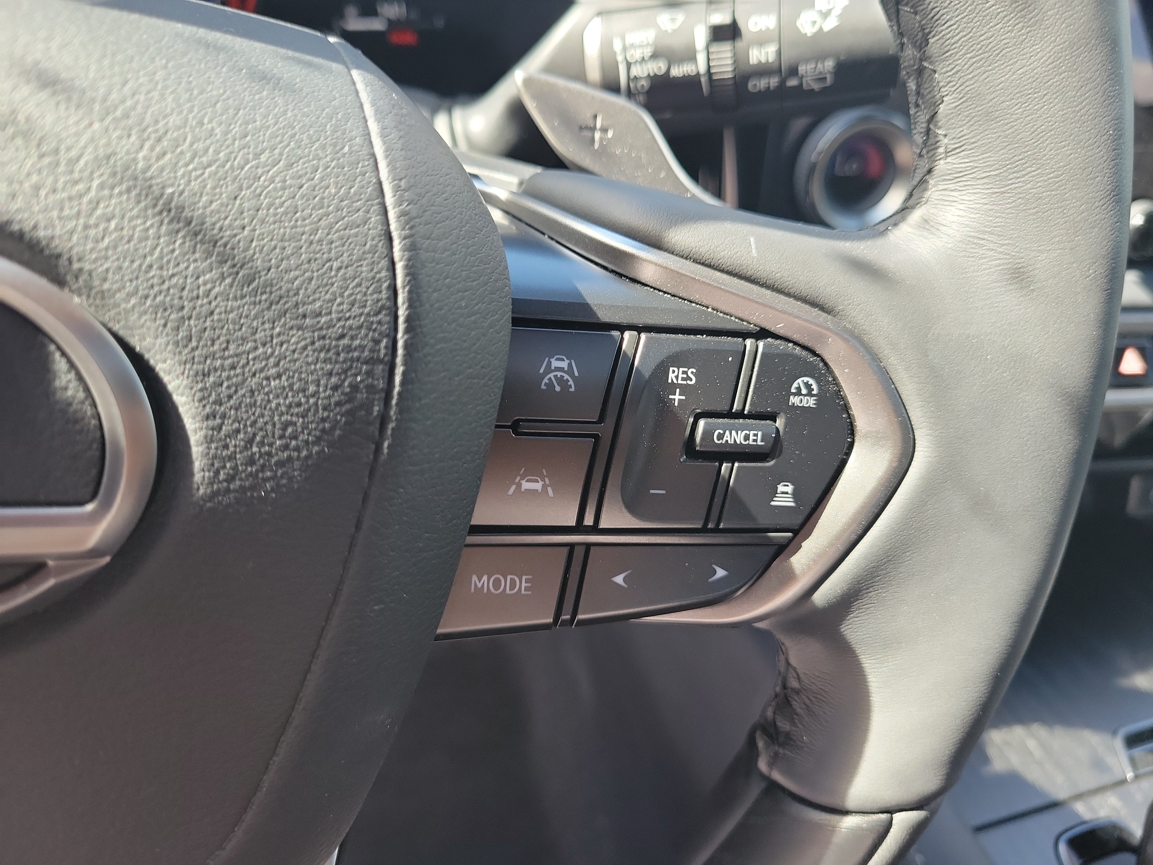Used 2025 Lexus RX 350 F Sport FWD image 27