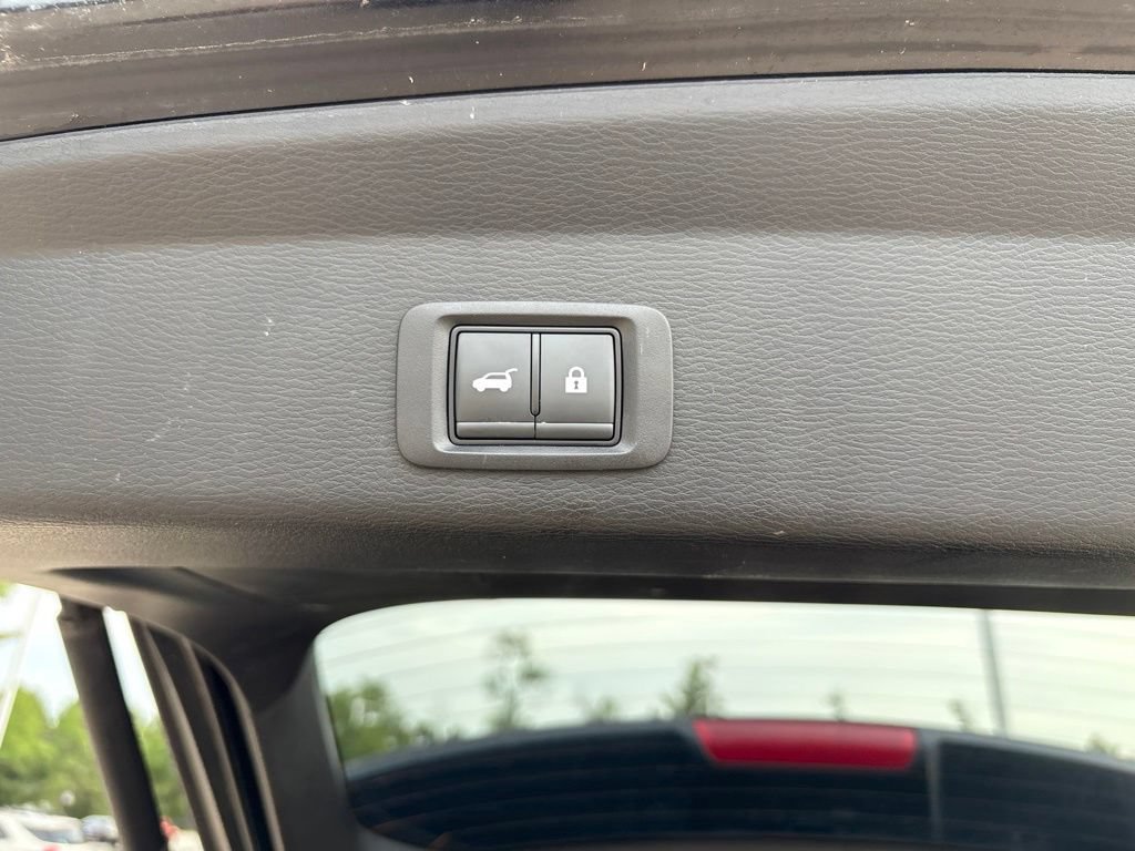 Used 2025 Mitsubishi Outlander SE AWD/4WD image 26