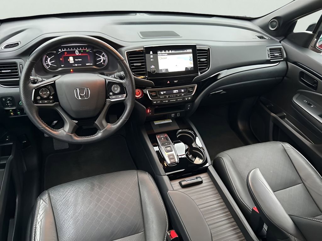 Used 2023 Honda Passport Elite image 16