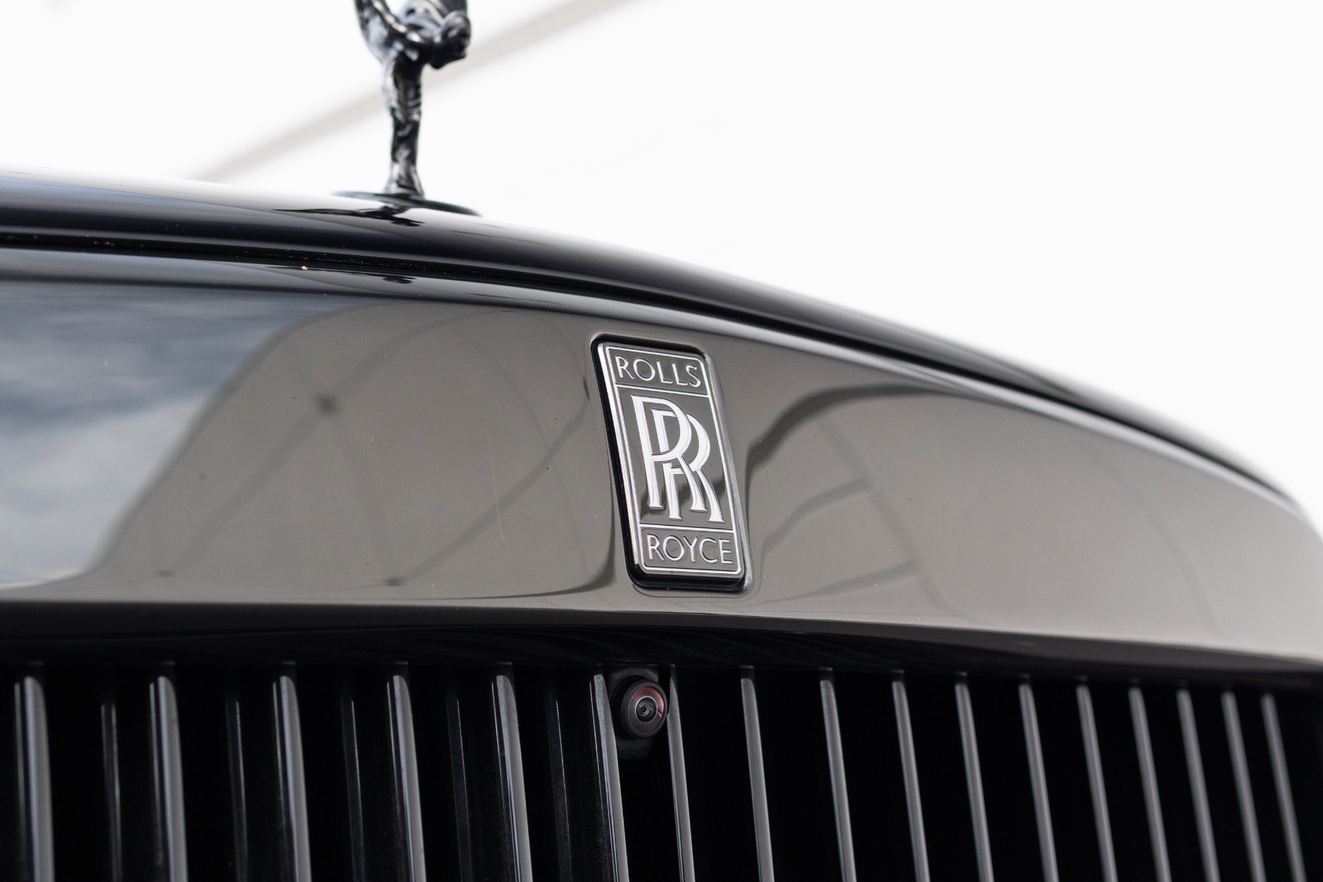 Used 2022 Rolls-Royce Cullinan Black Badge w/ Dark Exterior Package AWD/4WD image 15