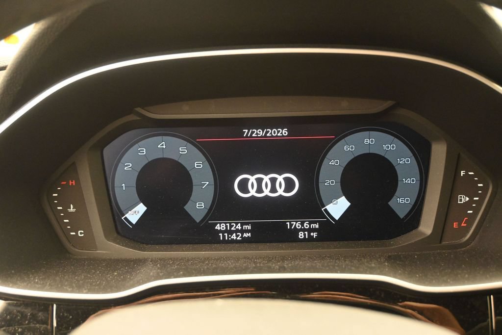 Used 2021 Audi Q3 2.0T Premium w/ Convenience Package AWD/4WD image 13