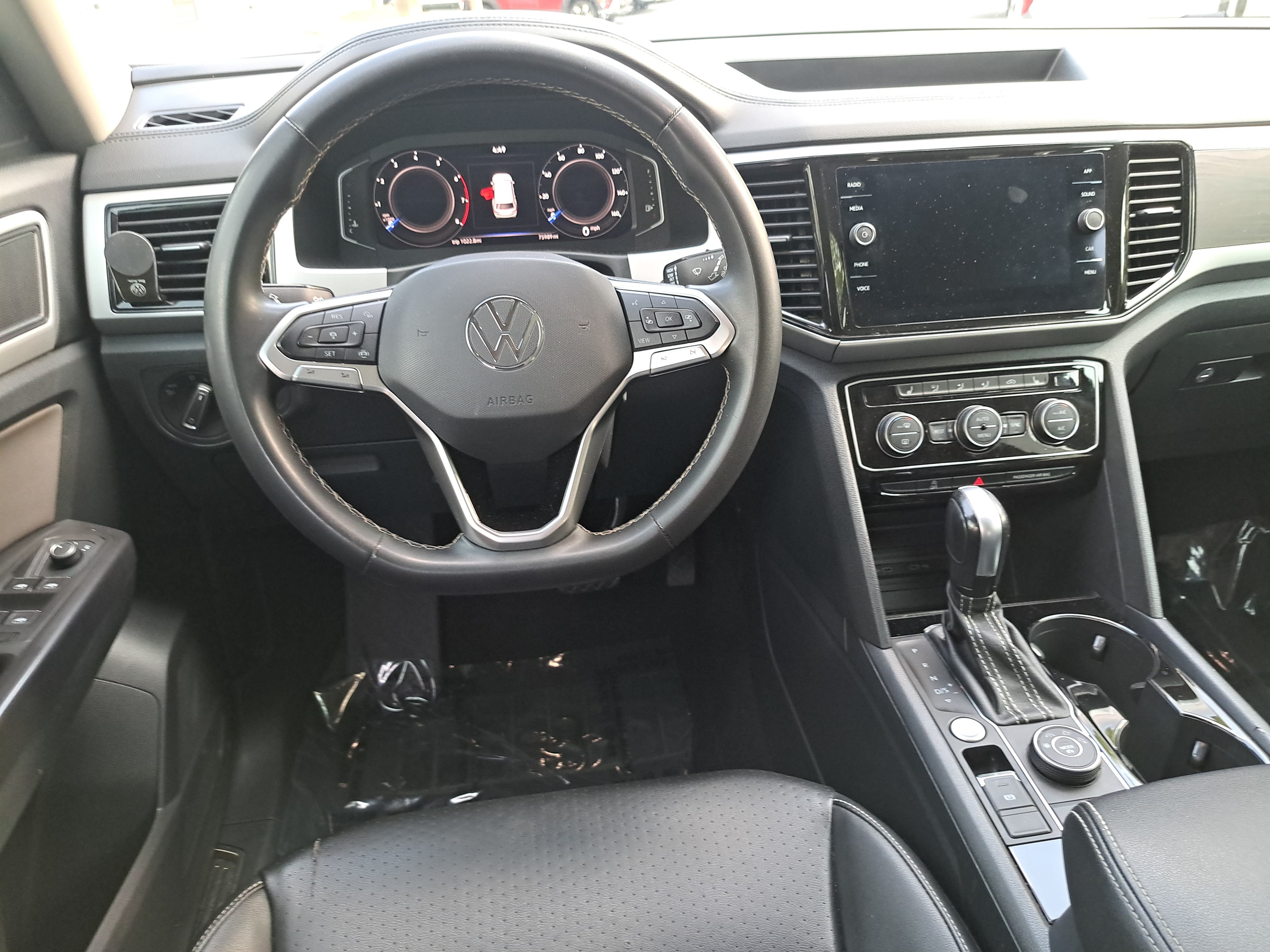 Used 2022 Volkswagen Atlas SE AWD/4WD image 16