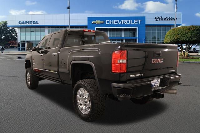Used 2017 GMC Sierra 2500 Denali w/ Duramax Plus Package image 6