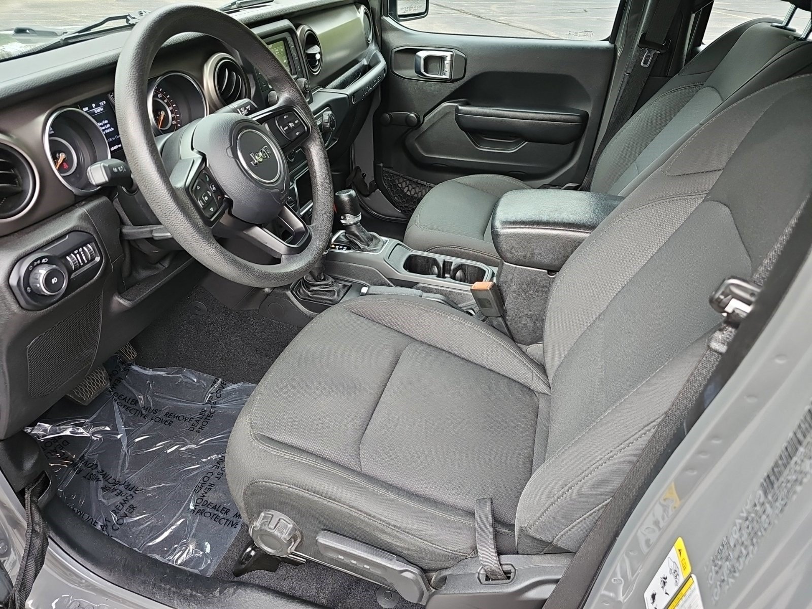 Used 2018 Jeep Wrangler Unlimited Sport AWD/4WD image 19