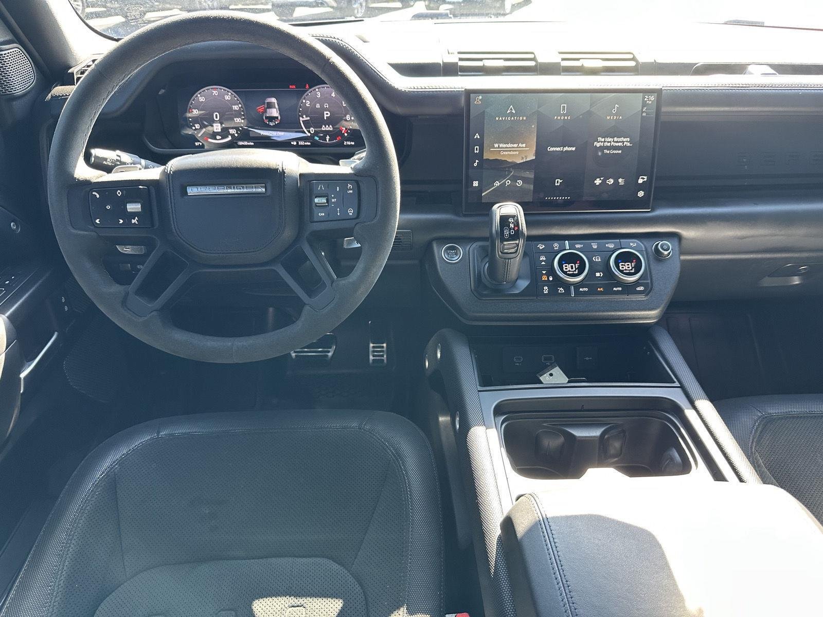 Used 2023 Land Rover Defender 110 Carpathian Edition AWD/4WD image 26