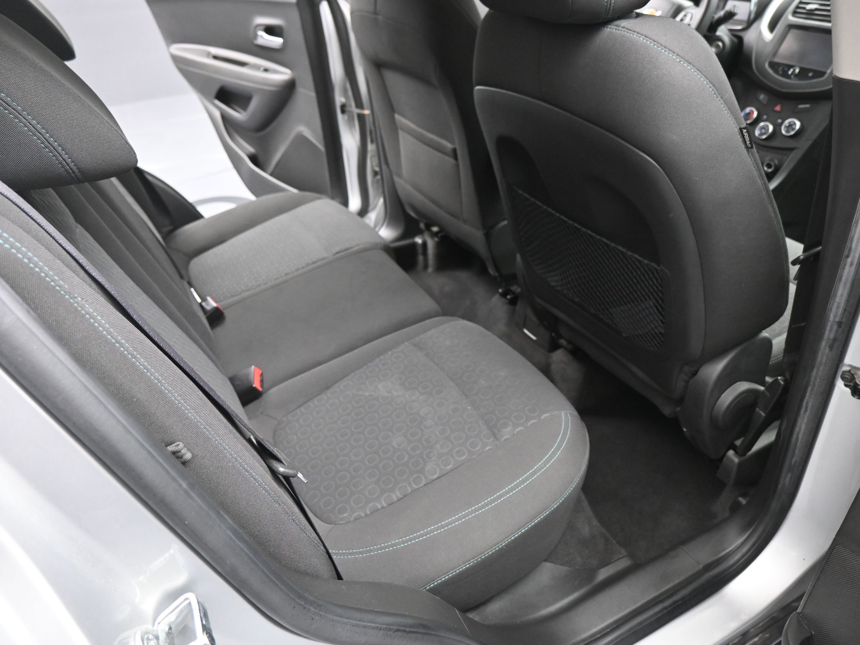 Used 2016 Chevrolet Trax LS image 18