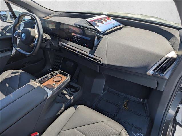 Used 2023 BMW iX xDrive50 w/ Premium Package image 22