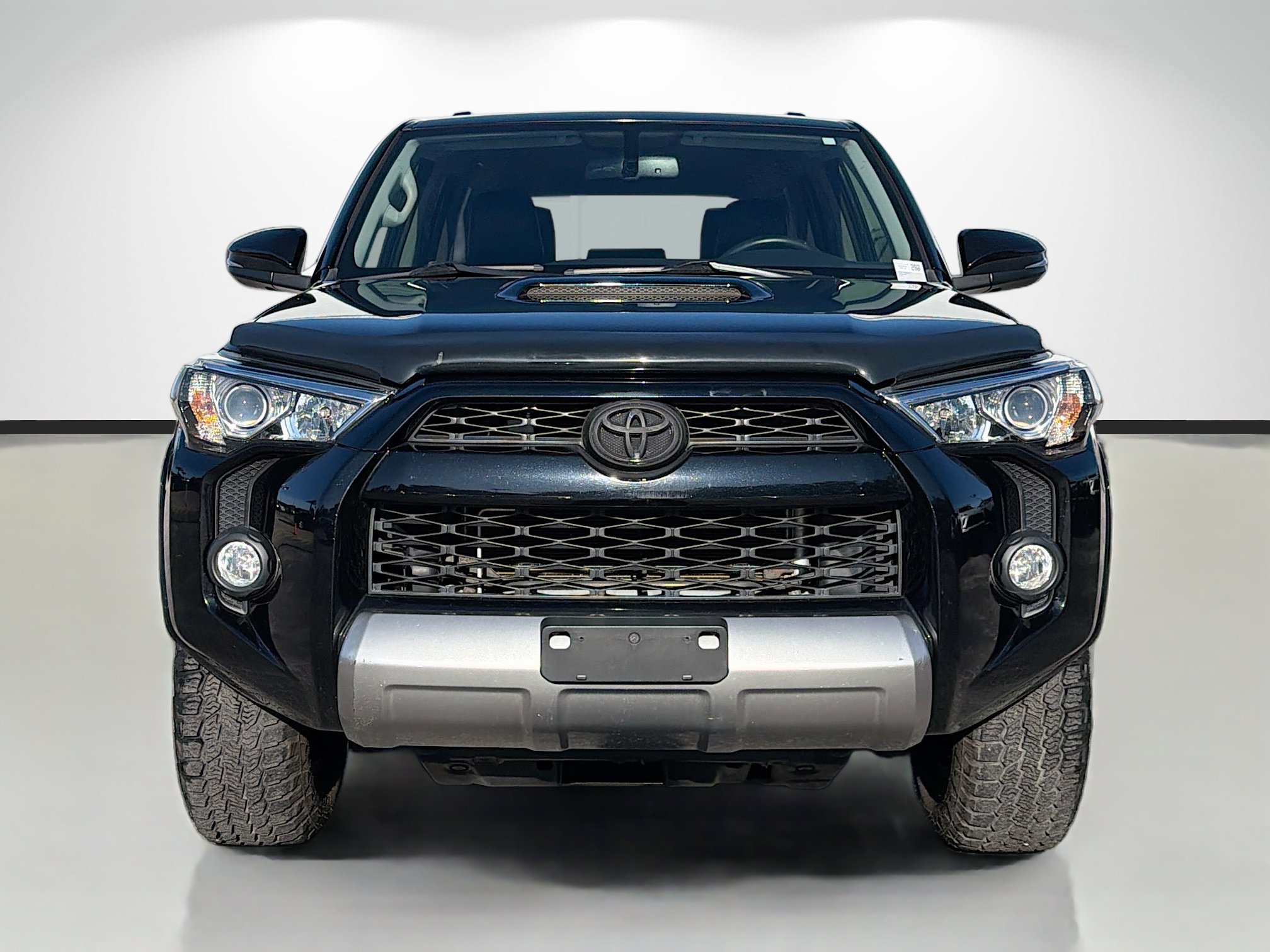 Used 2018 Toyota 4Runner TRD Off-Road Premium w/ Convenience Package AWD/4WD image 8