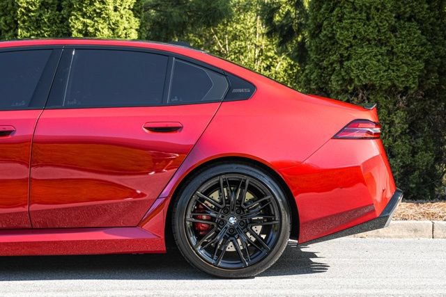 Used 2025 BMW M5 w/ Carbon Package AWD/4WD image 11