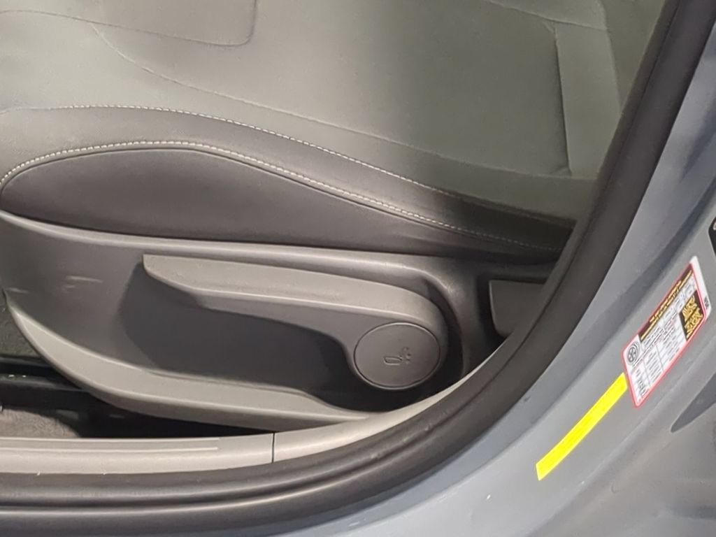 Used 2021 Hyundai Elantra SEL FWD image 20