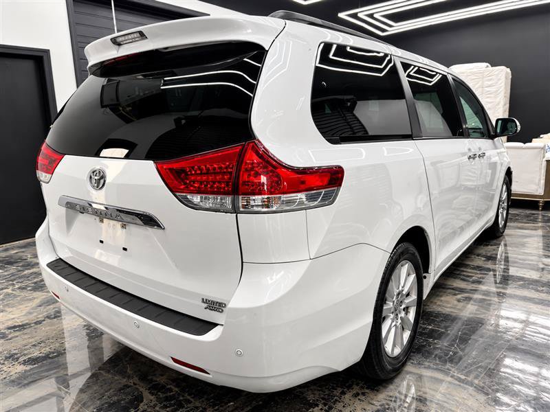 Used 2013 Toyota Sienna Limited w/ Premium Pkg AWD/4WD image 5