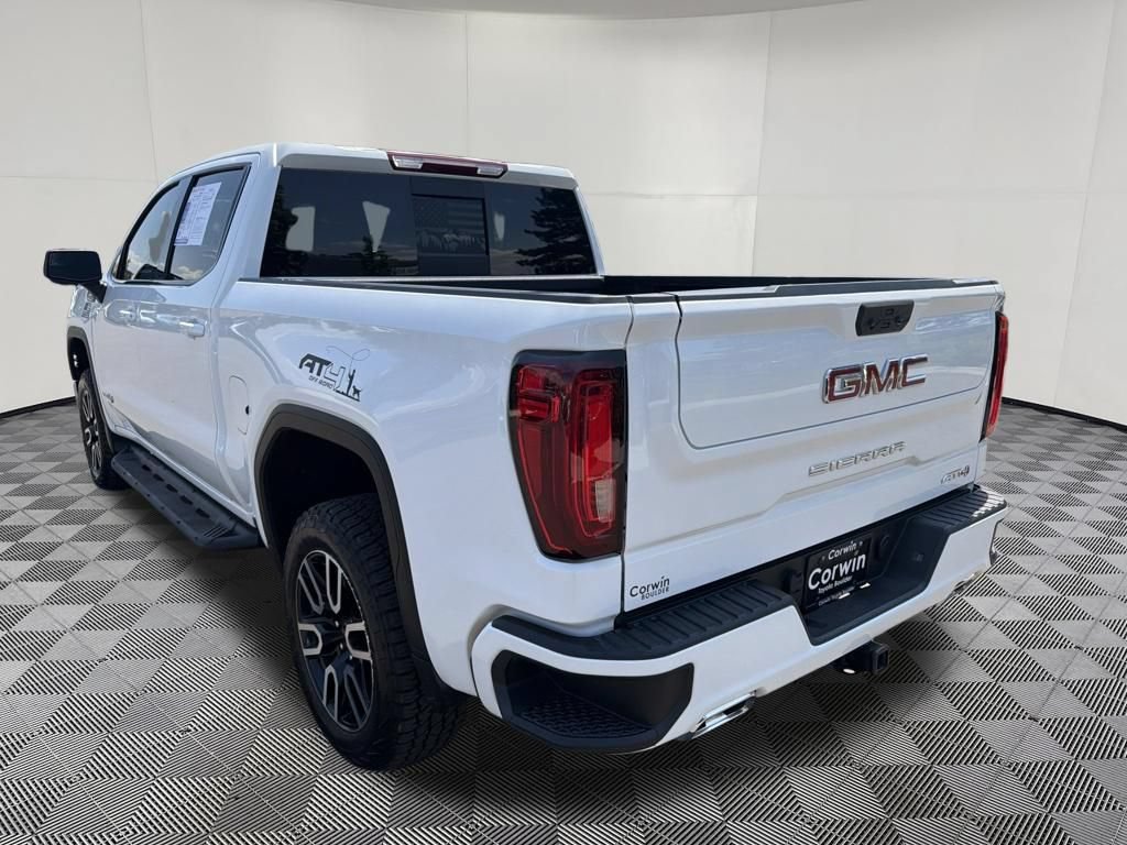 Used 2022 GMC Sierra 1500 AT4 w/ AT4 Preferred Package AWD/4WD image 5