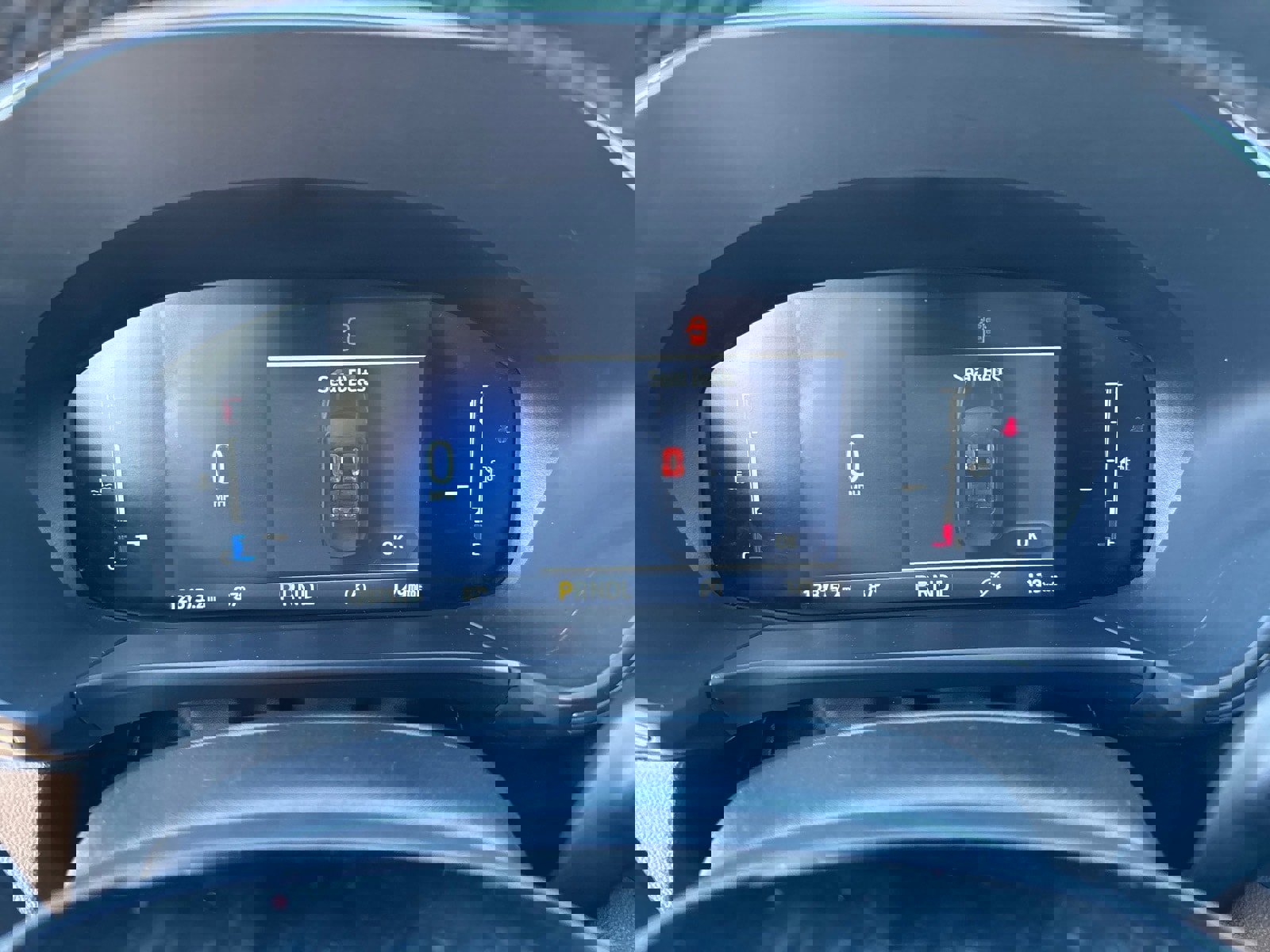 Used 2025 Ford Escape Active w/ Cold Weather Package image 32