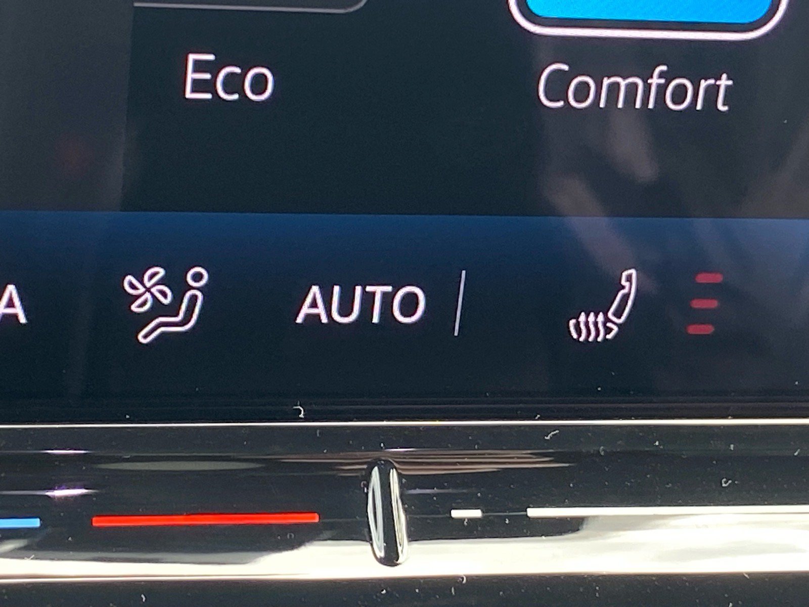 New 2026 Volkswagen Tiguan SE R-Line AWD/4WD image 9