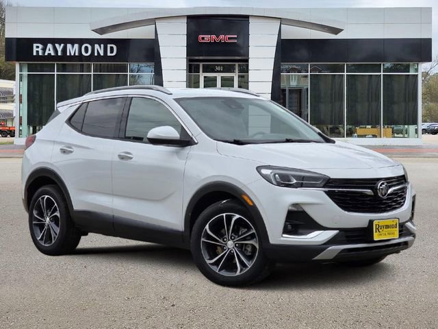 Used 2022 Buick Encore GX Essence FWD image 1