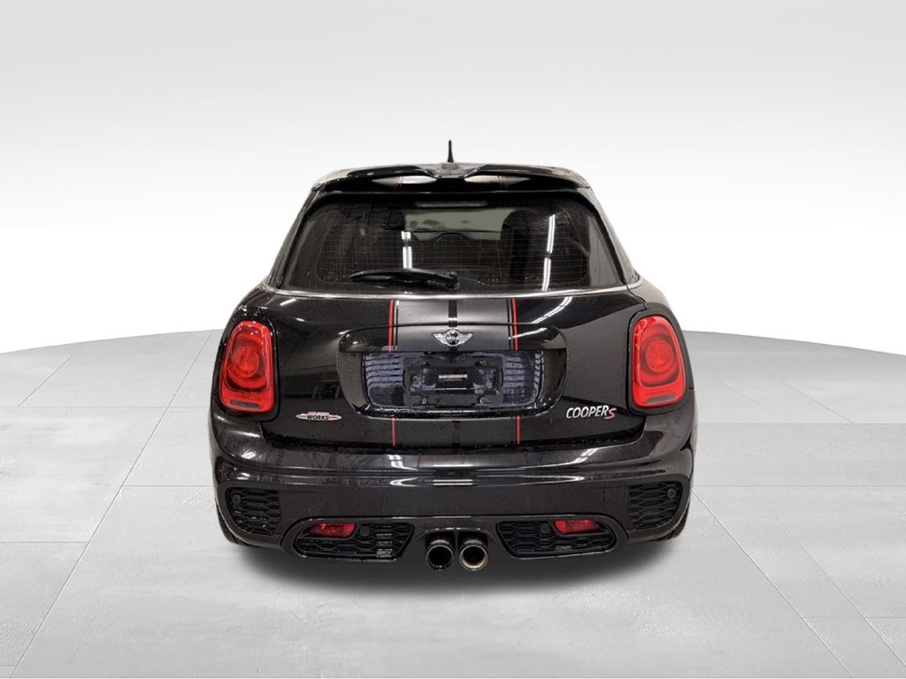 Used 2018 MINI Cooper S FWD image 4