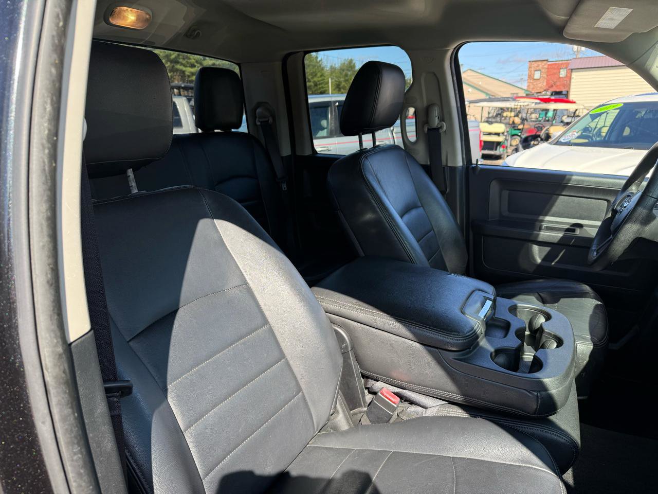 Used 2016 RAM 1500 Express w/ Black Ram 1500 Express Group image 17