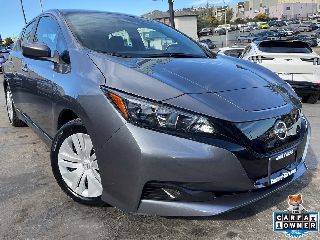 Used 2025 Nissan Leaf S FWD image 1