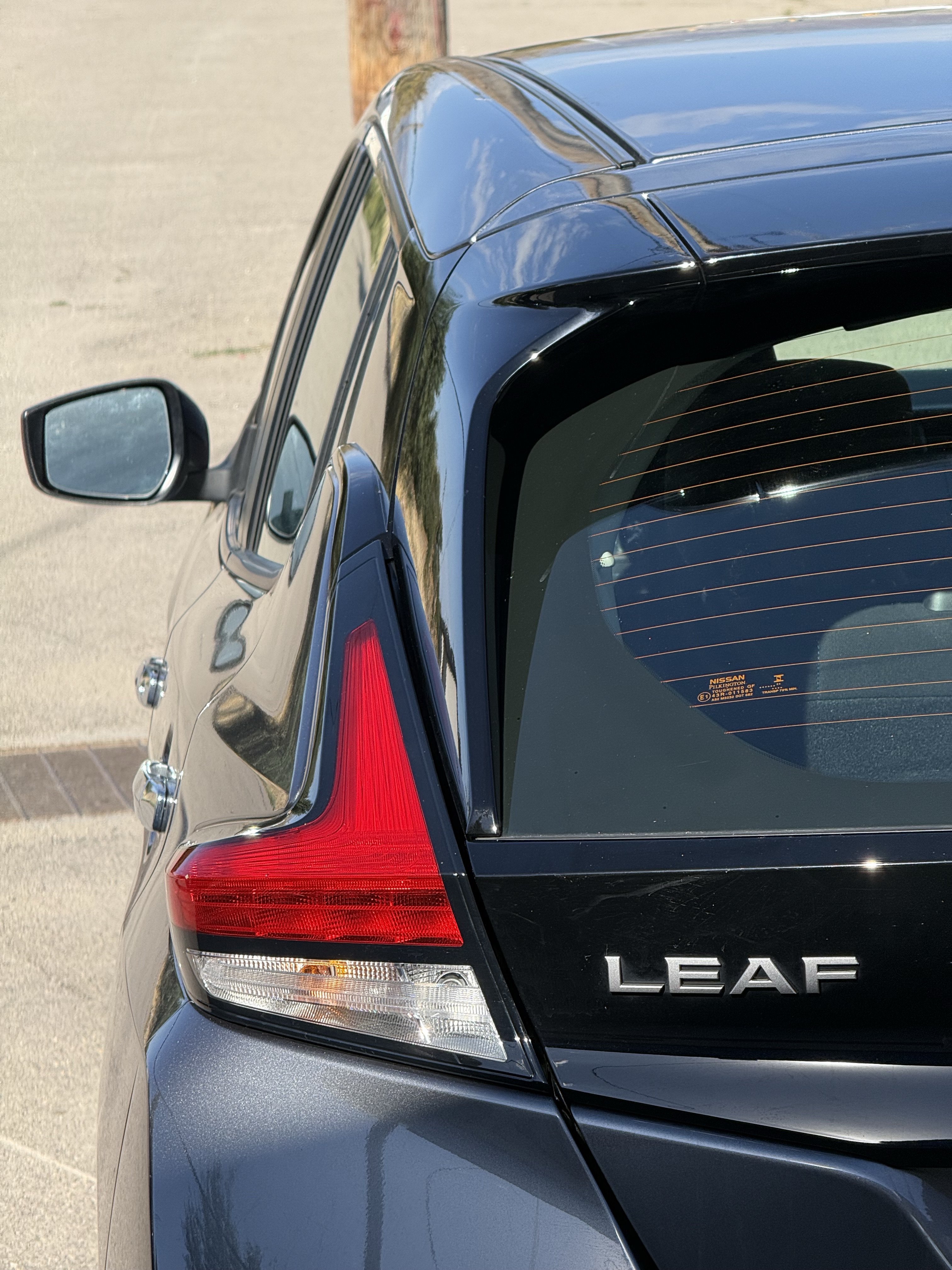 Used 2025 Nissan Leaf S FWD image 20