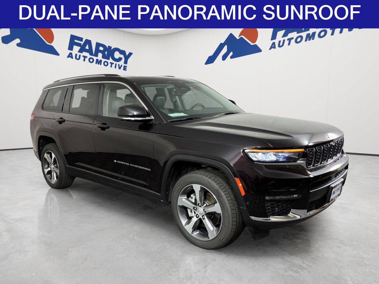 Used 2023 Jeep Grand Cherokee L Limited w/ Luxury Tech Group II AWD/4WD image 2