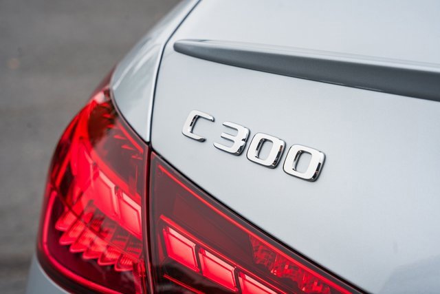 New 2025 Mercedes-Benz C 300 4MATIC Sedan image 9