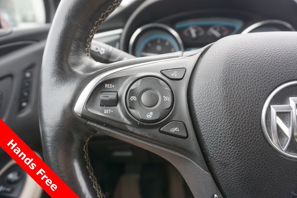 Used 2017 Buick Envision Essence AWD/4WD image 4