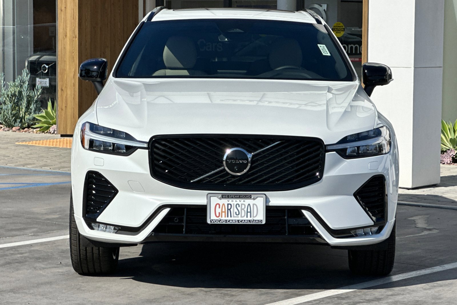 New 2026 Volvo XC60 B5 Plus w/ Climate Package image 3