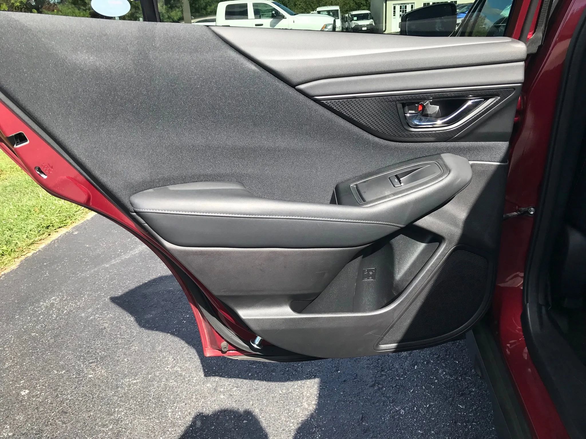 Used 2023 Subaru Outback Premium image 33