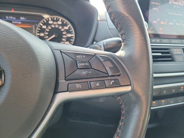 Certified 2022 Nissan Altima 2.5 SR w/ Midnight Edition Package image 27